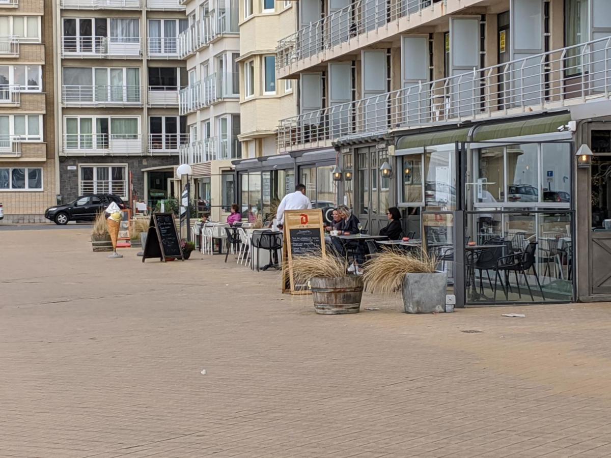 Zonnig Aan Zee In Mariakerke Apartamento Ostende Exterior foto